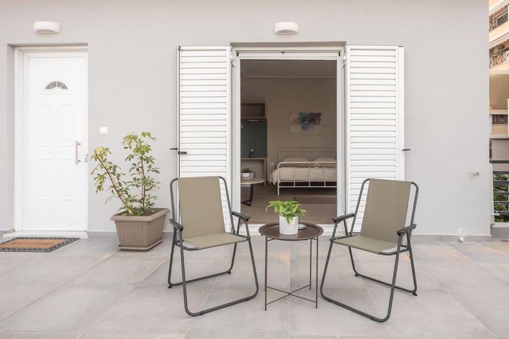 Peacock'S Terrace Apartment Piraeus Exterior photo