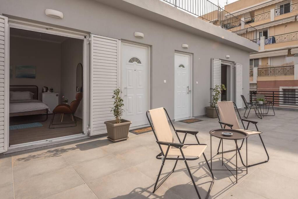 Peacock'S Terrace Apartment Piraeus Exterior photo