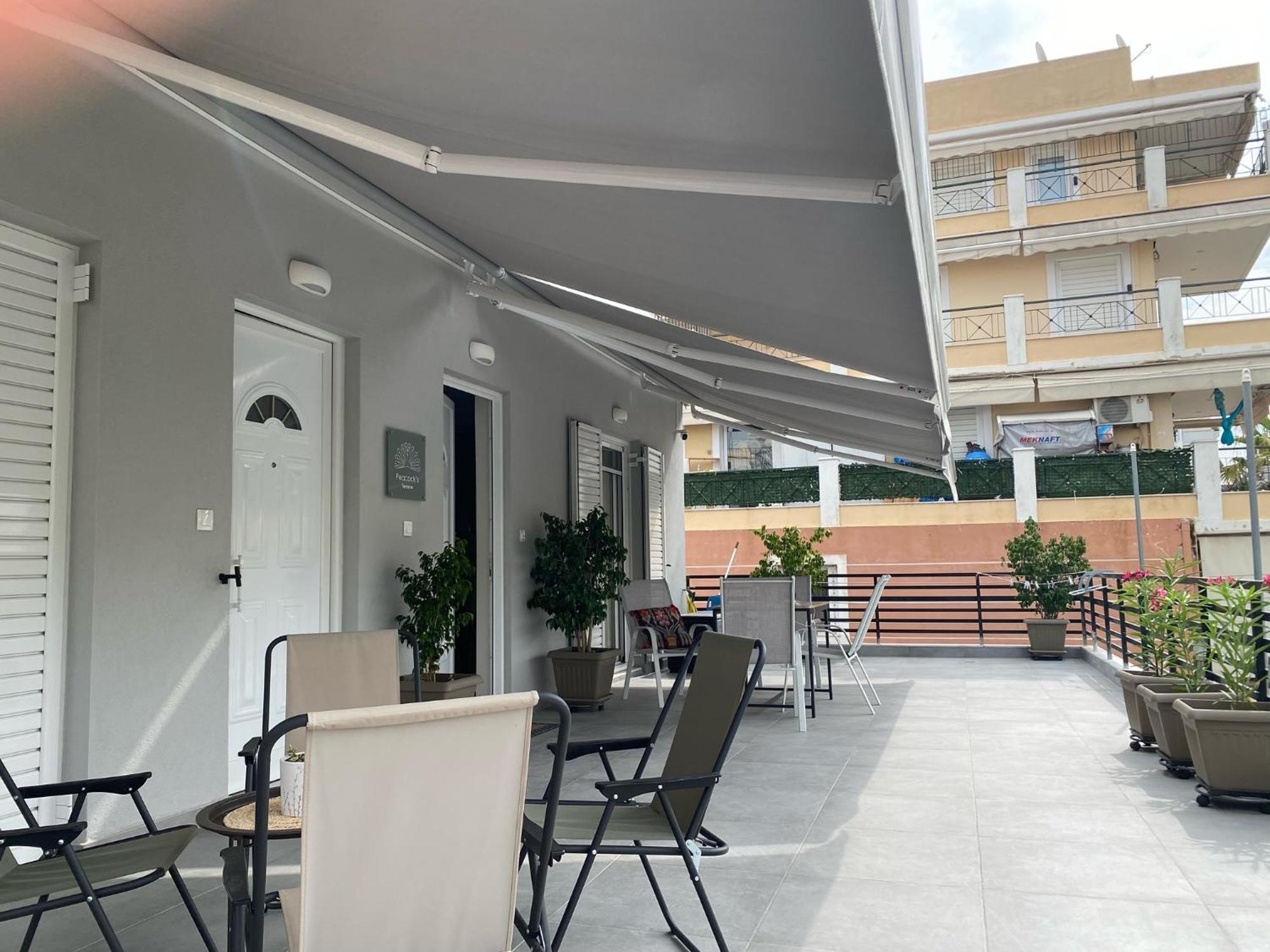 Peacock'S Terrace Apartment Piraeus Exterior photo