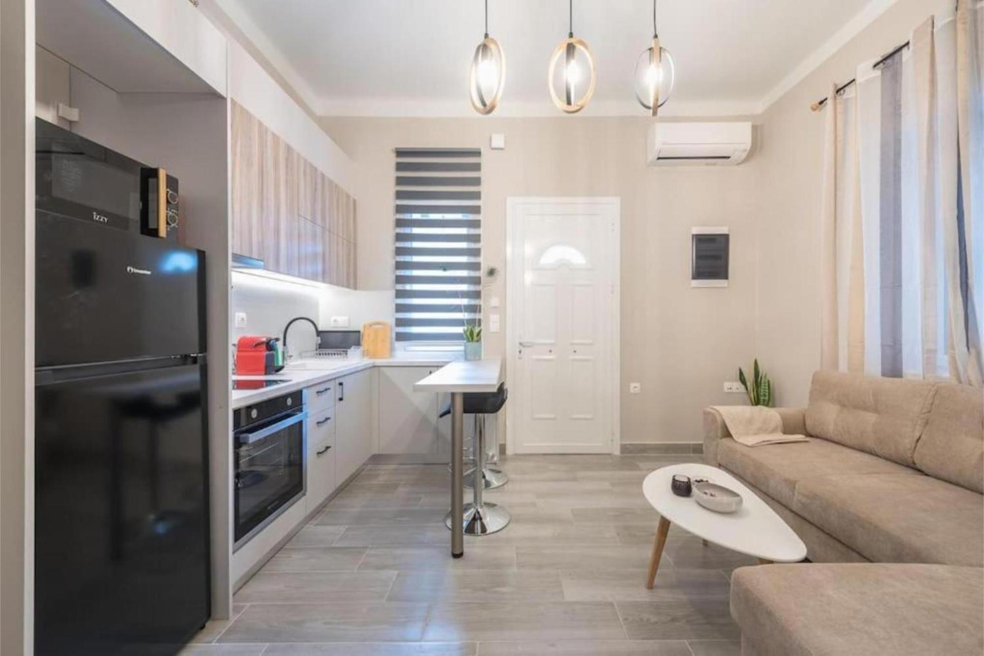 Peacock'S Terrace Apartment Piraeus Exterior photo